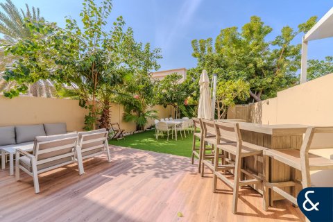 Villa til salg i The Springs, Dubai, UAE 2 soveværelser, 157 kvm № 698015 - foto 24