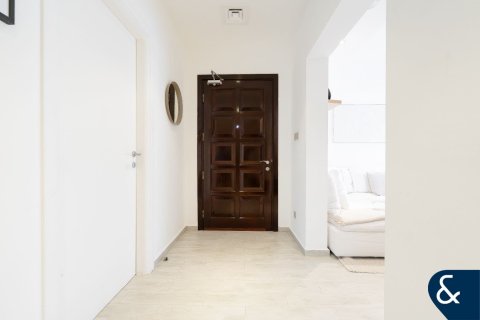 Villa til salg i The Springs, Dubai, UAE 2 soveværelser, 157 kvm № 698015 - foto 7