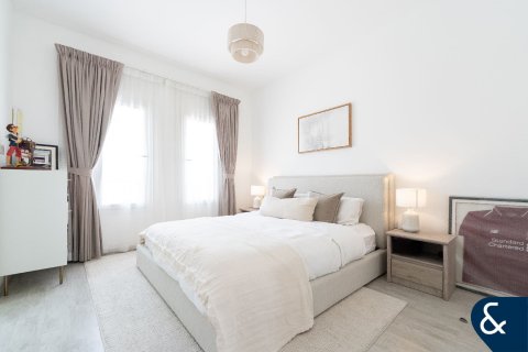 Villa til salg i The Springs, Dubai, UAE 2 soveværelser, 157 kvm № 698015 - foto 14