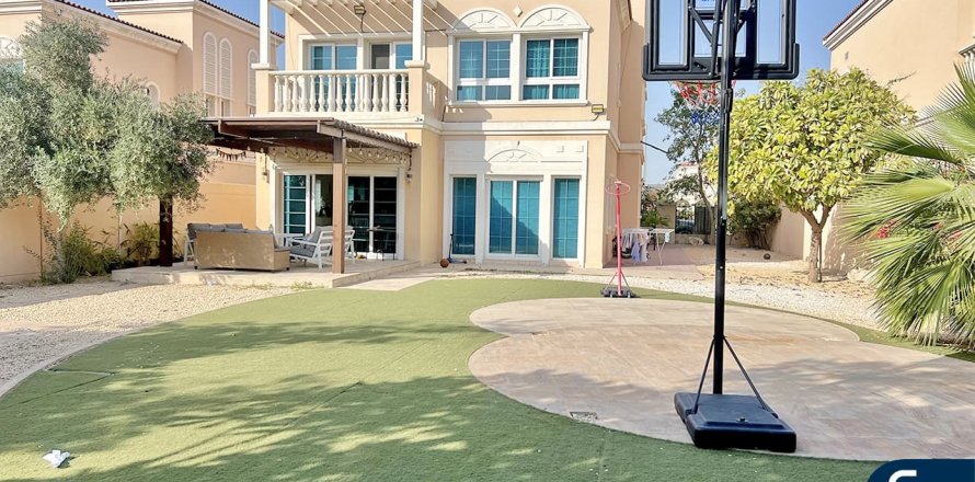 Jumeirah Village Circle, Dubai, संयुक्त अरब अमीरात में विला, 3 बेडरूम, 686 वर्ग मीटर, संख्या 698013