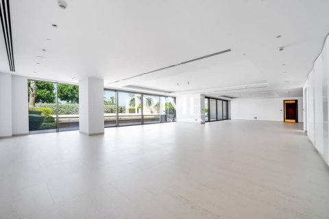 Купить квартиру в Пальма Джумейра, Дубай, ОАЭ 3 спальни, 955м2, № 645326 - фото 1