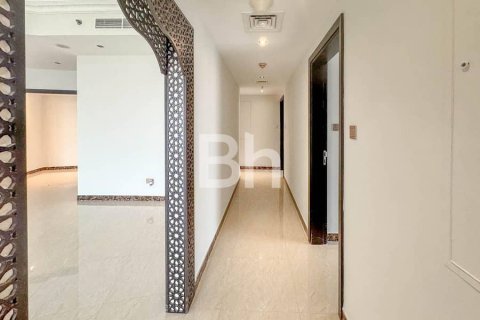 Leilighet til leie i Jumeirah Lake Towers, Dubai, Emiratene 2 soverom, 145 kvm Nr. 645329 - Foto 9