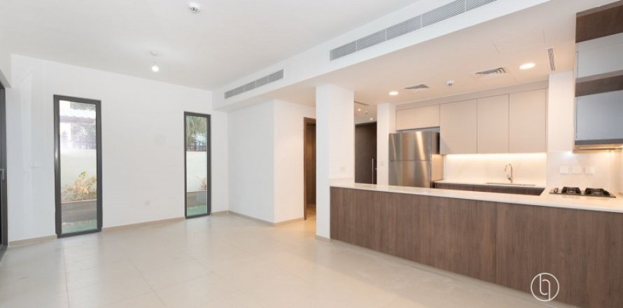 Villa asukohaga Tilal Al Ghaf, Dubai, AÜE: 3 magamistoaga, 140 m² Nr 690777