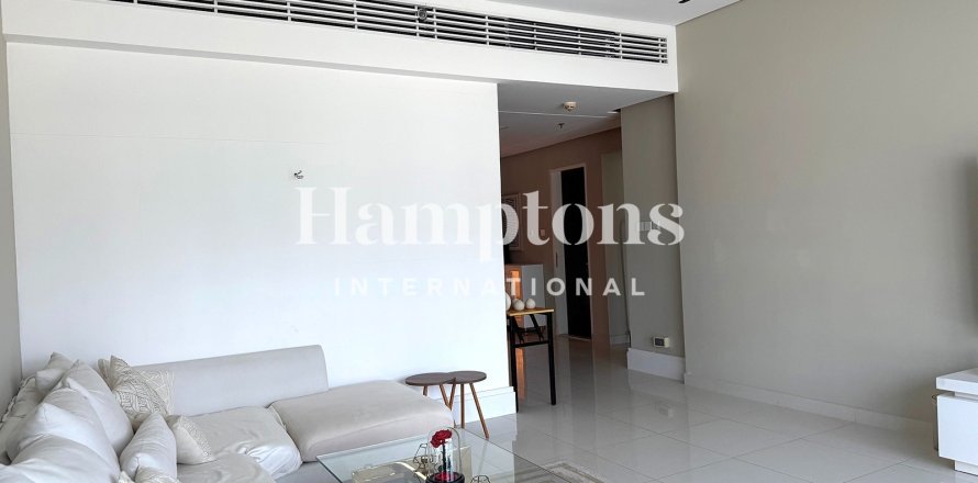 Apartamento en Business Bay, Dubai, EAU 2 dormitorios, 123.81 m² № 762880