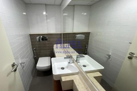 Apartamento en venta en Al Marjan Island, Ras Al Khaimah, EAU 1 dormitorio, 71.7 m2 № 595379 - foto 8