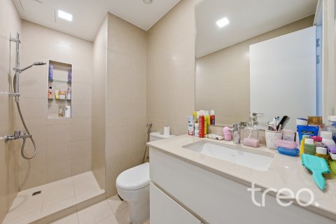 Townhouse in Town Square, Dubai, UAE 3 bedrooms, 200.02 sq.m. № 741100 - photo 13