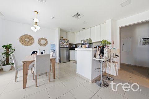 Townhouse in Town Square, Dubai, UAE 3 bedrooms, 200.02 sq.m. № 741100 - photo 2