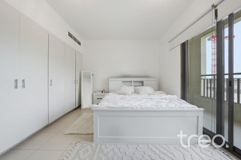 Townhouse in Town Square, Dubai, UAE 3 bedrooms, 200.02 sq.m. № 741100 - photo 10