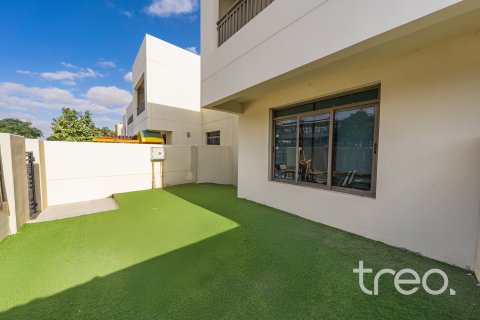 Townhouse in Town Square, Dubai, UAE 3 bedrooms, 200.02 sq.m. № 741100 - photo 15