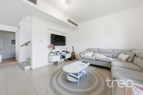 Townhouse in Town Square, Dubai, UAE 3 bedrooms, 200.02 sq.m. № 741100 - photo 3