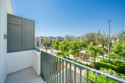 Casa urbana em Arabian Ranches 3, Dubai, EAU 3 quartos, 179.86 m2 № 741103
