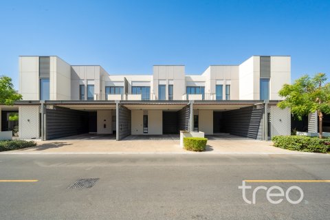 Kamienica na sprzedaż w Arabian Ranches 3, Dubai, ZEA 3 sypialnie, 179.86 mkw., nr 741103 - zdjęcie 2