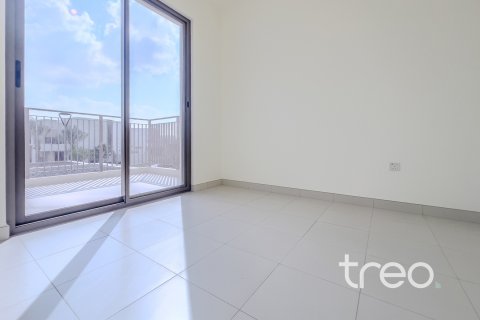 Dubai, संयुक्त अरब अमीरात में विला, 4 बेडरूम, 237.09 वर्ग मीटर, संख्या 741101 - फ़ोटो 13