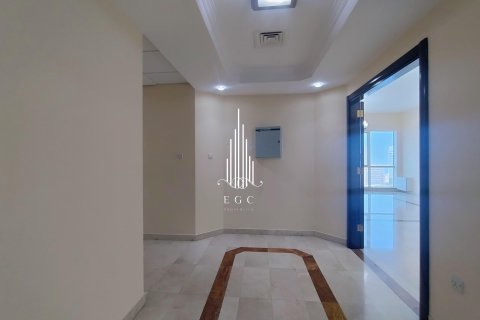Byt v Hamdan Street, Abu Dhabi, SAE 3 ložnice, 241.5 m² Č.: 578701 - fotografie 12