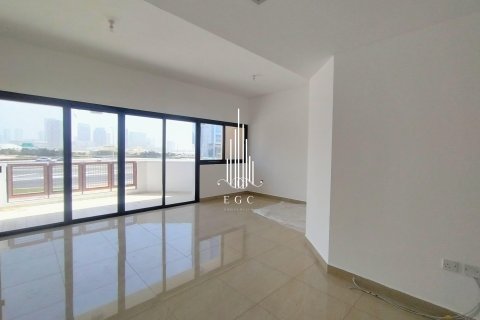 Vila v Tourist Club Area, Abu Dhabi, SAE 5 ložnice, 418.1 m² Č.: 578704 - fotografie 5