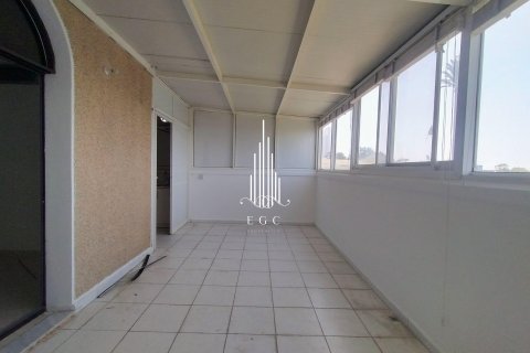 Vila v Tourist Club Area, Abu Dhabi, SAE 5 ložnice, 418.1 m² Č.: 578704 - fotografie 10