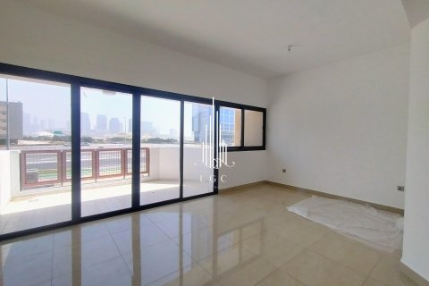 Vila v Tourist Club Area, Abu Dhabi, SAE 5 ložnice, 418.1 m² Č.: 578704 - fotografie 1