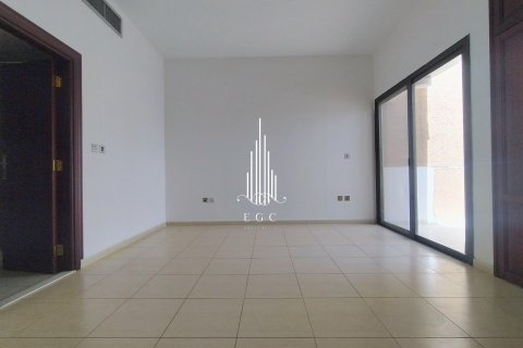 Vila v Tourist Club Area, Abu Dhabi, SAE 5 ložnice, 418.1 m² Č.: 578704 - fotografie 23
