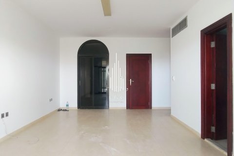 Vila v Tourist Club Area, Abu Dhabi, SAE 5 ložnice, 418.1 m² Č.: 578704 - fotografie 19