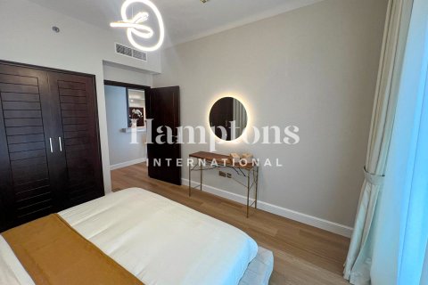 Apartemen di Downtown Dubai (Downtown Burj Dubai), UEA 1 kamar tidur, 74.50820600 m2 nomor 758139 - foto 4
