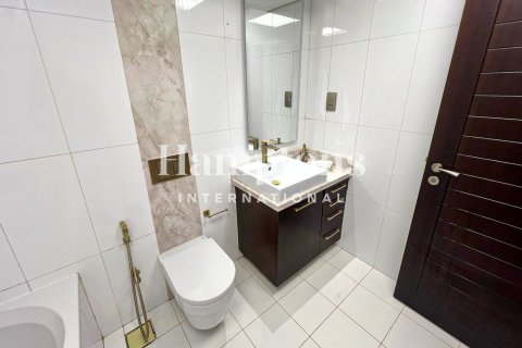 Apartemen di Downtown Dubai (Downtown Burj Dubai), UEA 1 kamar tidur, 74.50820600 m2 nomor 758139 - foto 11