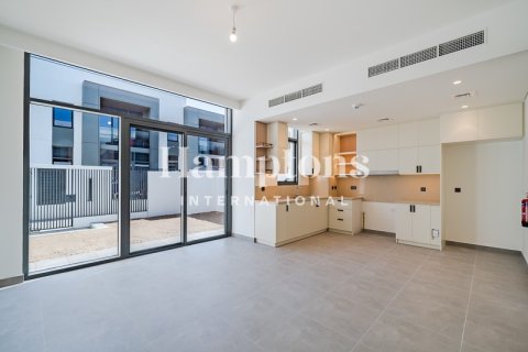 Arabian Ranches 3, Dubai, BAE’de kiralık sıra ev 3 yatak odası, 144.83577700 m&sup2; No 695524 - fotoğraf 1