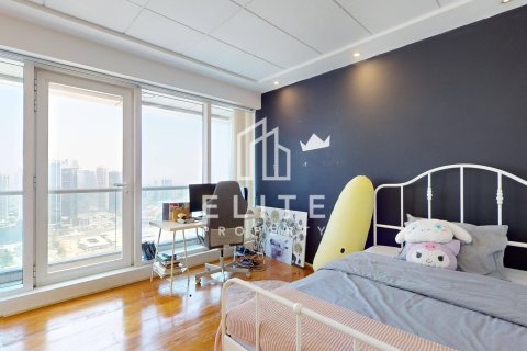 Apartment til salg i Dubai, UAE 4 soveværelser, 333 kvm № 647523 - foto 22