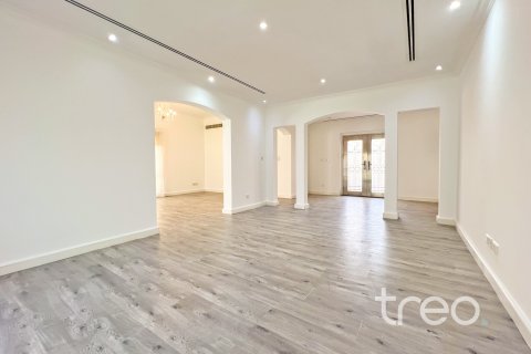 Üürile anda villa asukohaga Meadows, Dubai, AÜE: 5 magamistoaga, 56.86 m² Nr 739307 - pilt 5