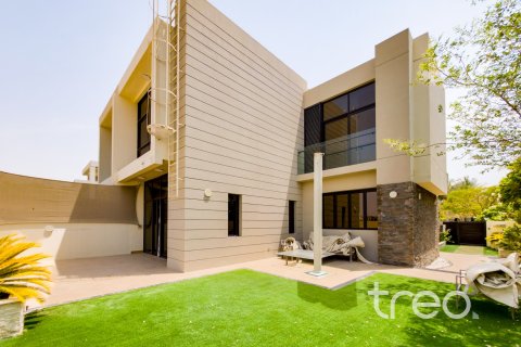 טאונהאוס להשכרה ב DAMAC Hills (Akoya by DAMAC), Dubai, איחוד האמירויות 4 חדרי שינה, 316.8 מ"ר, מספר 739309 - תמונה 2