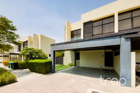 טאונהאוס להשכרה ב DAMAC Hills (Akoya by DAMAC), Dubai, איחוד האמירויות 4 חדרי שינה, 316.8 מ"ר, מספר 739309 - תמונה 23