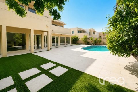 Βίλα σε Arabian Ranches, Dubai, ΗΑΕ 5 υπνοδωμάτια, 456.06 τ.μ. Αρ. 739308 - φωτογραφία 14