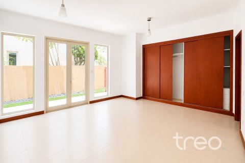 Βίλα σε Arabian Ranches, Dubai, ΗΑΕ 5 υπνοδωμάτια, 456.06 τ.μ. Αρ. 739308 - φωτογραφία 8