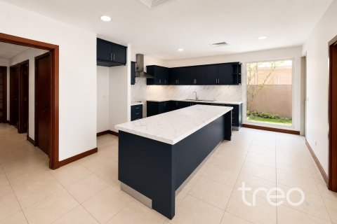 Βίλα σε Arabian Ranches, Dubai, ΗΑΕ 5 υπνοδωμάτια, 456.06 τ.μ. Αρ. 739308 - φωτογραφία 7