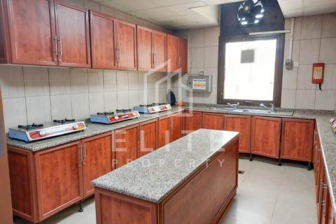 Kampi i Punës në Dubai Investment Park, Emiratet e Bashkuara Arabe 2850 m2. № 620216 - Foto 7