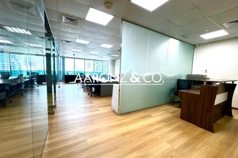 Office in Business Bay, Dubai, UAE 122 sq.m. № 694842 - photo 6