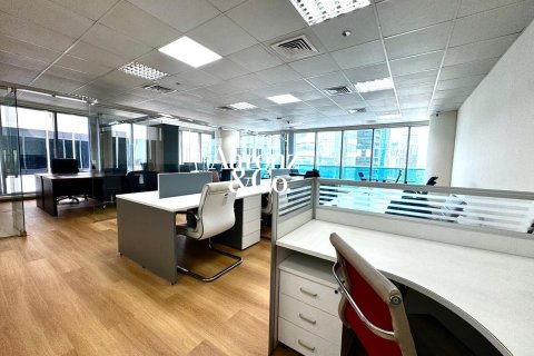 Business Bay, Dubai, संयुक्त अरब अमीरात में कार्यालय, 122 वर्ग मीटर, संख्या 694842 - फ़ोटो 3