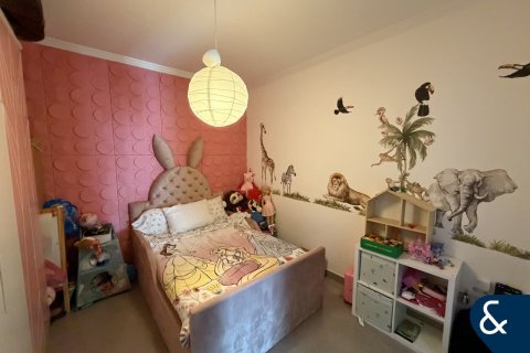 Apartemen di AL MAJARA TOWERS di Dubai Marina, UEA 3 kamar tidur, 191 m2 nomor 698557 - foto 8