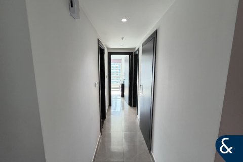 Apartemen di AL MAJARA TOWERS di Dubai Marina, UEA 3 kamar tidur, 191 m2 nomor 698557 - foto 14