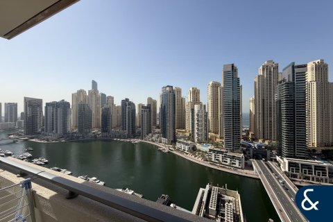 Apartemen di AL MAJARA TOWERS di Dubai Marina, UEA 3 kamar tidur, 191 m2 nomor 698557 - foto 16