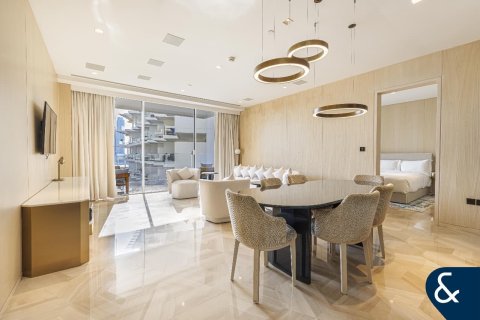 Apartmen di FIVE PALM JUMEIRAH di Palm Jumeirah, Dubai, UAE 2 bilik tidur, 153 meter persegi № 698555 - foto 1