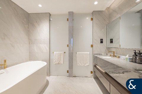 Apartmen di FIVE PALM JUMEIRAH di Palm Jumeirah, Dubai, UAE 2 bilik tidur, 153 meter persegi № 698555 - foto 17