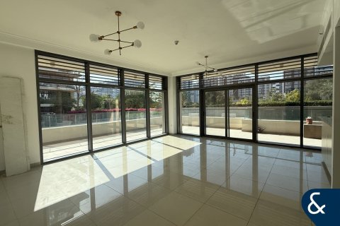 Apartment in PARK HEIGHTS I in Dubai Hills Estate, UAE 3 bedrooms, 226 sq.m. № 698553 - photo 3