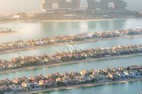 Villa en venta en Palm Jumeirah, Dubai, EAU 6 dormitorios, 1086 m2 № 657249 - foto 1