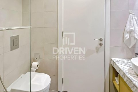 Apartmen di Business Bay, Dubai, UAE 1 bilik tidur, 49.42 meter persegi № 746940 - foto 11