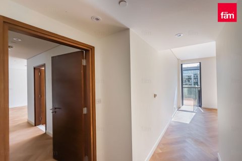 Duplex in Al Wasl, Dubai, UAE 4 bedrooms, 411.9 sq.m. № 348181 - photo 21