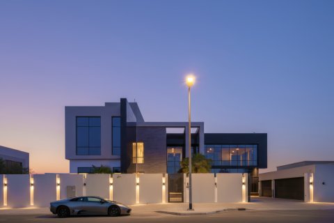 Vilă de închiriat în Dubai, EAU 7 dormitoare, 37.16 mp. №751169 - poză 8