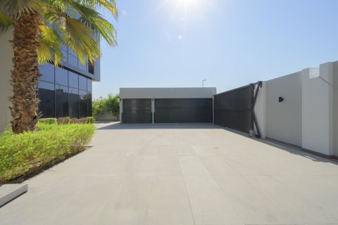 Vilă de închiriat în Dubai, EAU 7 dormitoare, 37.16 mp. №751169 - poză 9