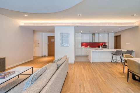 Apartman u City Walk, Dubai, UAE 2 spavaćih soba, 188.38 m2 Br. 748486 - fotografija 2