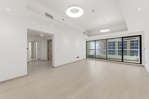 Lägenhet till försäljning i Jumeirah Lake Towers, Dubai, UAE 2 sovrum, 136.37 kvm Nr. 748482 - fotografi 3