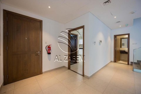 Māja Al Salam Street, Abu Dhabijā, AAE 5 istabas, 244 m2 Nr. 614967 - attēls 11